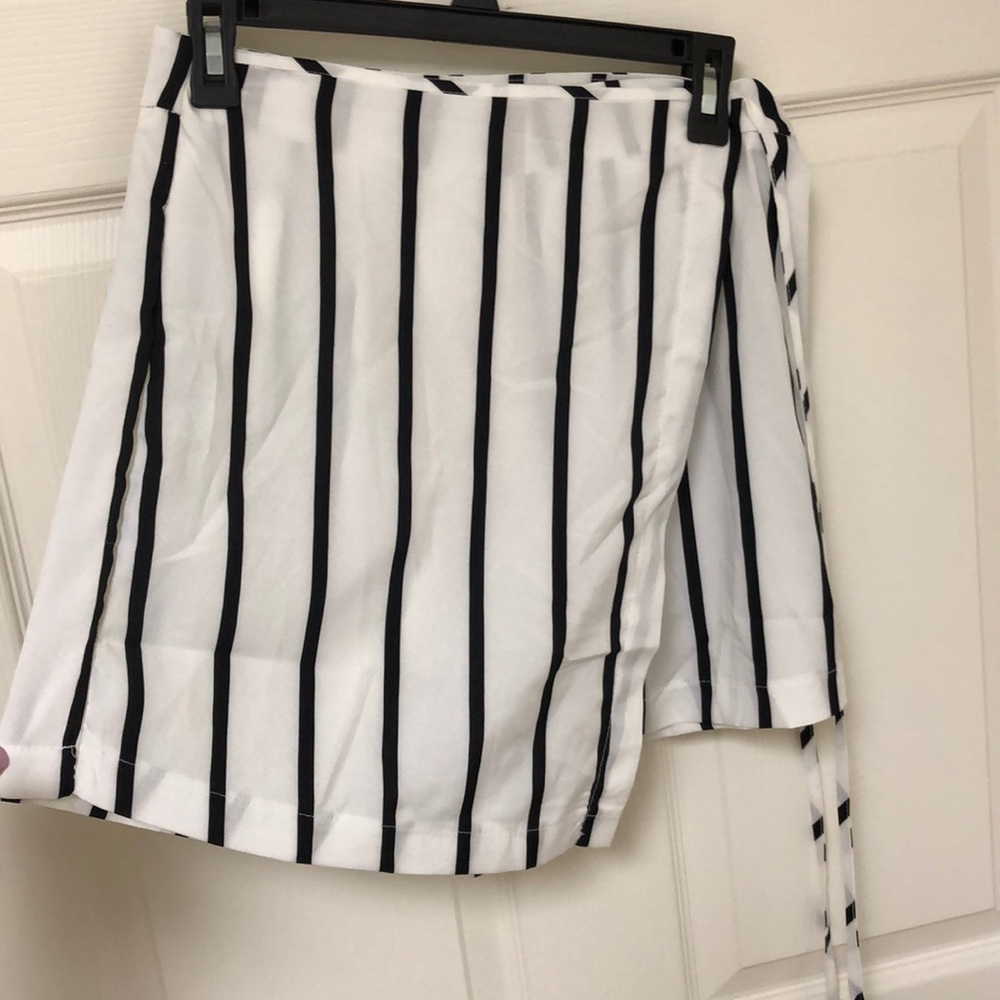 Skort